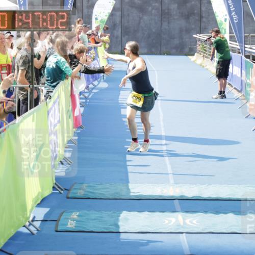 10.08.2025 - GEWOBA Citytriathlon Bremen H.Heesch http://msf.ph/oto/8551984 10.08.2025 11:50:44 Ziel 499 meine-sportfotos.de