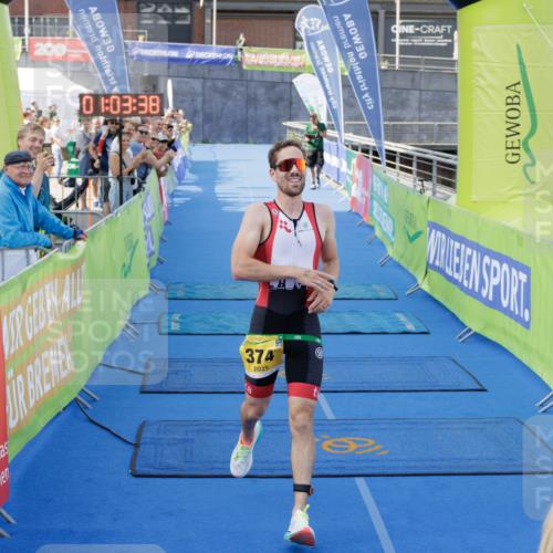 10.08.2025 - GEWOBA Citytriathlon Bremen H.Heesch http://msf.ph/oto/8551993 10.08.2025 11:07:20 Ziel 374 meine-sportfotos.de