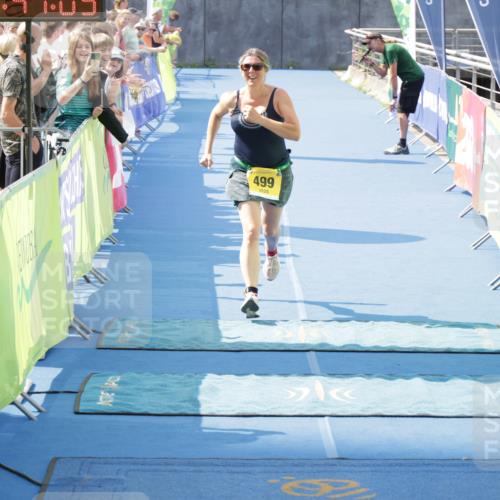 10.08.2025 - GEWOBA Citytriathlon Bremen H.Heesch http://msf.ph/oto/8551995 10.08.2025 11:50:45 Ziel 499 meine-sportfotos.de