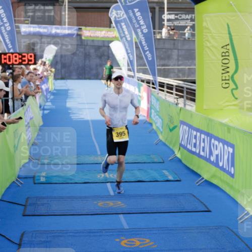 10.08.2025 - GEWOBA Citytriathlon Bremen H.Heesch http://msf.ph/oto/8552049 10.08.2025 11:12:20 Ziel 395 meine-sportfotos.de