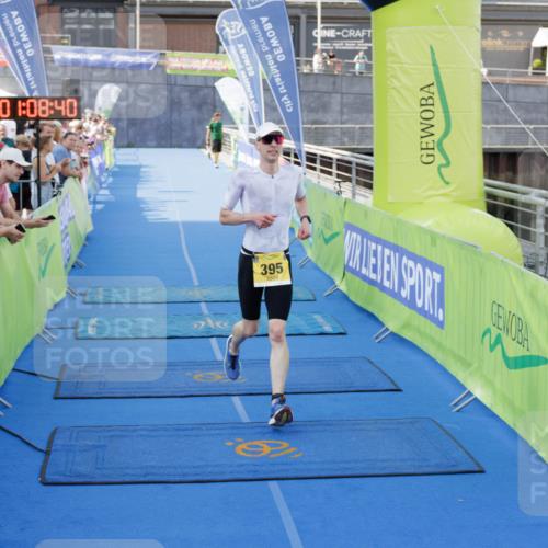 10.08.2025 - GEWOBA Citytriathlon Bremen H.Heesch http://msf.ph/oto/8552060 10.08.2025 11:12:21 Ziel 395 meine-sportfotos.de