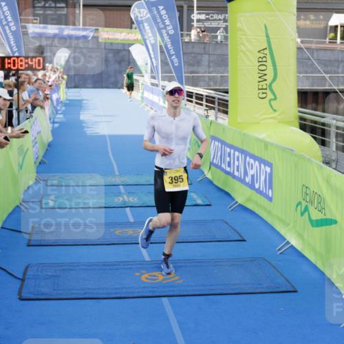 10.08.2025 - GEWOBA Citytriathlon Bremen H.Heesch http://msf.ph/oto/8552074 10.08.2025 11:12:21 Ziel 395 meine-sportfotos.de