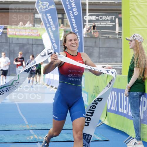10.08.2025 - GEWOBA Citytriathlon Bremen H.Heesch http://msf.ph/oto/8552217 10.08.2025 11:15:00 Ziel 487 meine-sportfotos.de