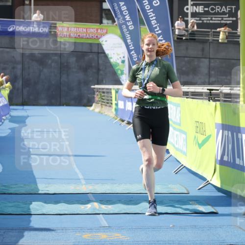 10.08.2025 - GEWOBA Citytriathlon Bremen H.Heesch http://msf.ph/oto/8552418 10.08.2025 12:05:34 Ziel 465 meine-sportfotos.de