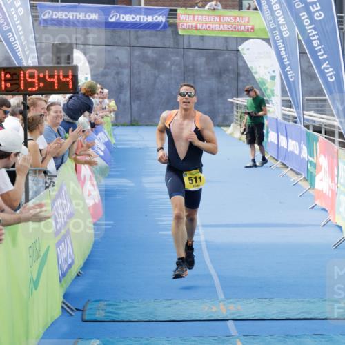10.08.2025 - GEWOBA Citytriathlon Bremen H.Heesch http://msf.ph/oto/8552521 10.08.2025 11:23:26 Ziel 511 meine-sportfotos.de