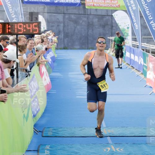 10.08.2025 - GEWOBA Citytriathlon Bremen H.Heesch http://msf.ph/oto/8552527 10.08.2025 11:23:26 Ziel 511 meine-sportfotos.de