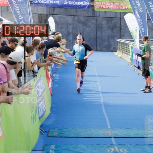10.08.2025 - GEWOBA Citytriathlon Bremen H.Heesch http://msf.ph/oto/8552532 10.08.2025 11:23:45 Ziel 363 meine-sportfotos.de
