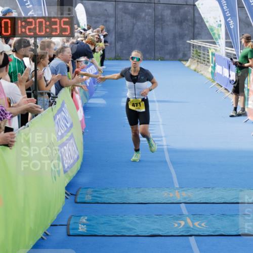 10.08.2025 - GEWOBA Citytriathlon Bremen H.Heesch http://msf.ph/oto/8552566 10.08.2025 11:24:16 Ziel 471 meine-sportfotos.de