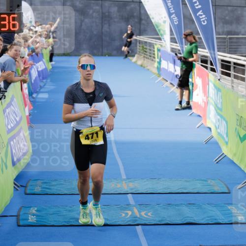 10.08.2025 - GEWOBA Citytriathlon Bremen H.Heesch http://msf.ph/oto/8552577 10.08.2025 11:24:18 Ziel 471 meine-sportfotos.de