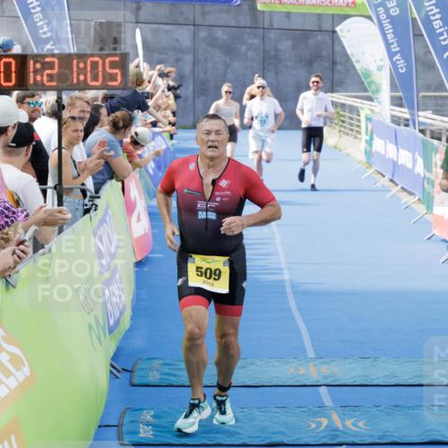 10.08.2025 - GEWOBA Citytriathlon Bremen H.Heesch http://msf.ph/oto/8552640 10.08.2025 11:24:47 Ziel 213, 434, 509 meine-sportfotos.de