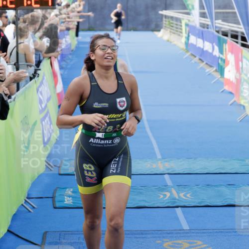 10.08.2025 - GEWOBA Citytriathlon Bremen H.Heesch http://msf.ph/oto/8552679 10.08.2025 11:25:05 Ziel 423, 437, 459 meine-sportfotos.de