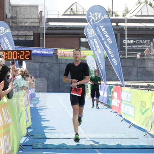 10.08.2025 - GEWOBA Citytriathlon Bremen H.Heesch http://msf.ph/oto/8552718 10.08.2025 13:30:25 Ziel 568 meine-sportfotos.de