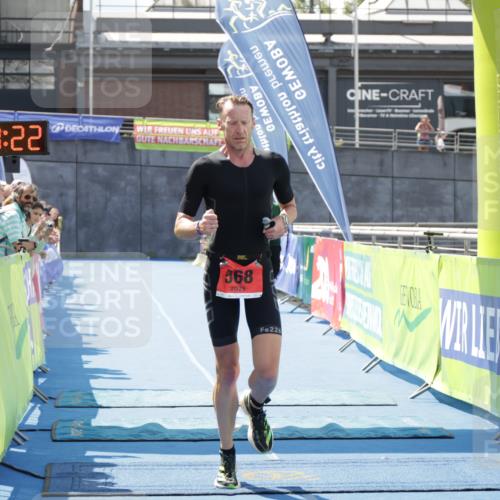 10.08.2025 - GEWOBA Citytriathlon Bremen H.Heesch http://msf.ph/oto/8552735 10.08.2025 13:30:26 Ziel 568 meine-sportfotos.de