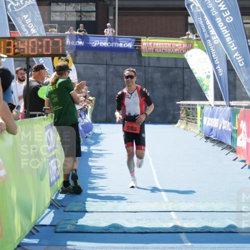 10.08.2025 - GEWOBA Citytriathlon Bremen H.Heesch http://msf.ph/oto/8552897 10.08.2025 13:40:11 Ziel 566 meine-sportfotos.de
