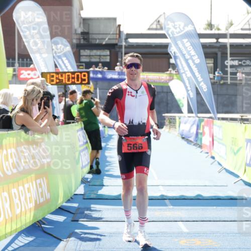 10.08.2025 - GEWOBA Citytriathlon Bremen H.Heesch http://msf.ph/oto/8552904 10.08.2025 13:40:13 Ziel 566 meine-sportfotos.de