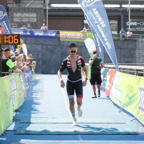 10.08.2025 - GEWOBA Citytriathlon Bremen H.Heesch http://msf.ph/oto/8552918 10.08.2025 13:41:10 Ziel 841 meine-sportfotos.de