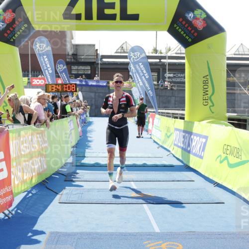 10.08.2025 - GEWOBA Citytriathlon Bremen H.Heesch http://msf.ph/oto/8552922 10.08.2025 13:41:11 Ziel 841 meine-sportfotos.de