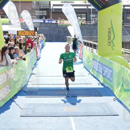 10.08.2025 - GEWOBA Citytriathlon Bremen H.Heesch http://msf.ph/oto/8553049 10.08.2025 15:09:32 Ziel 55, 66, 79 meine-sportfotos.de
