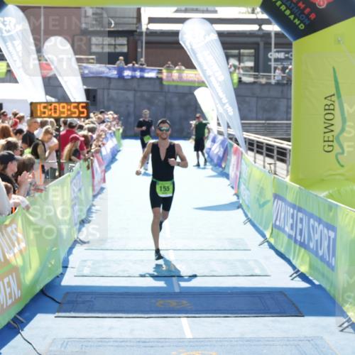 10.08.2025 - GEWOBA Citytriathlon Bremen H.Heesch http://msf.ph/oto/8553064 10.08.2025 15:09:59 Ziel 118, 155 meine-sportfotos.de