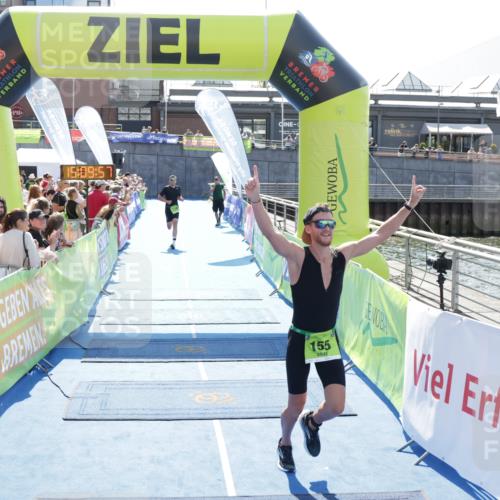 10.08.2025 - GEWOBA Citytriathlon Bremen H.Heesch http://msf.ph/oto/8553073 10.08.2025 15:10:01 Ziel 118, 155 meine-sportfotos.de