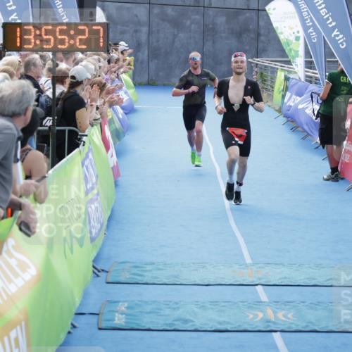 10.08.2025 - GEWOBA Citytriathlon Bremen H.Heesch http://msf.ph/oto/8553182 10.08.2025 13:55:30 Ziel 579, 694 meine-sportfotos.de