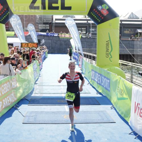 10.08.2025 - GEWOBA Citytriathlon Bremen H.Heesch http://msf.ph/oto/8553204 10.08.2025 15:10:50 Ziel 261, 304 meine-sportfotos.de