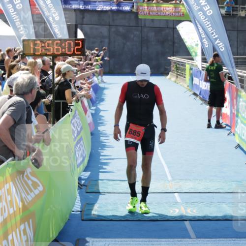 10.08.2025 - GEWOBA Citytriathlon Bremen H.Heesch http://msf.ph/oto/8553231 10.08.2025 13:56:06 Ziel 669, 885 meine-sportfotos.de