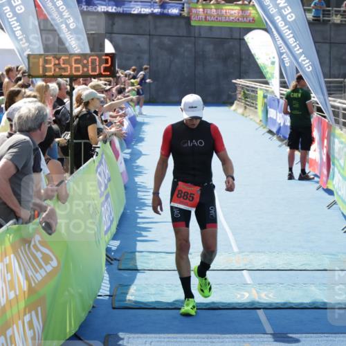 10.08.2025 - GEWOBA Citytriathlon Bremen H.Heesch http://msf.ph/oto/8553233 10.08.2025 13:56:06 Ziel 669, 885 meine-sportfotos.de
