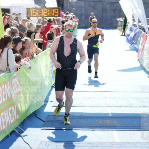 10.08.2025 - GEWOBA Citytriathlon Bremen H.Heesch http://msf.ph/oto/8553298 10.08.2025 15:12:23 Ziel 97, 243 meine-sportfotos.de