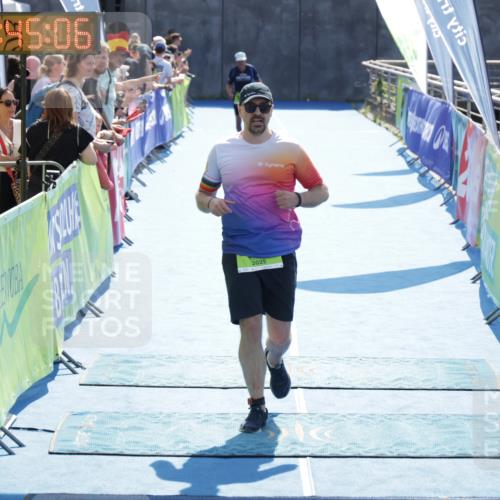 10.08.2025 - GEWOBA Citytriathlon Bremen H.Heesch http://msf.ph/oto/8553373 10.08.2025 15:45:10 Ziel 188 meine-sportfotos.de