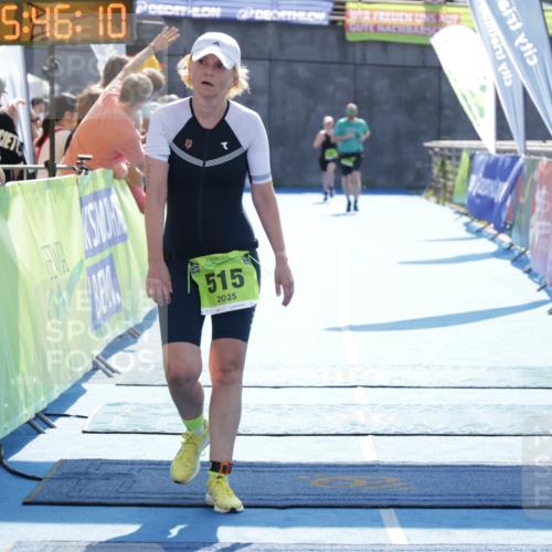 10.08.2025 - GEWOBA Citytriathlon Bremen H.Heesch http://msf.ph/oto/8553460 10.08.2025 15:46:14 Ziel 515 meine-sportfotos.de