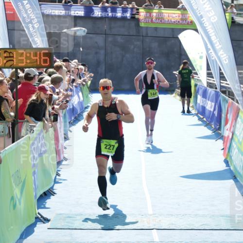 10.08.2025 - GEWOBA Citytriathlon Bremen H.Heesch http://msf.ph/oto/8553499 10.08.2025 15:13:50 Ziel 62, 116, 144, 146, 227, 255 meine-sportfotos.de
