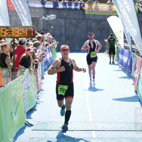 10.08.2025 - GEWOBA Citytriathlon Bremen H.Heesch http://msf.ph/oto/8553503 10.08.2025 15:13:51 Ziel 62, 144, 146, 227, 255 meine-sportfotos.de