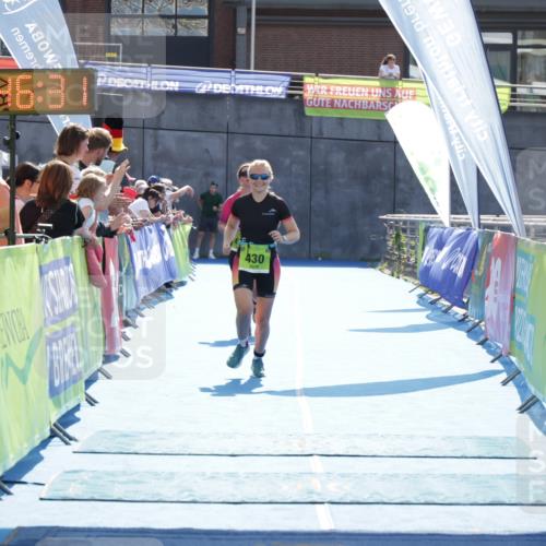 10.08.2025 - GEWOBA Citytriathlon Bremen H.Heesch http://msf.ph/oto/8553508 10.08.2025 15:46:35 Ziel 412, 430 meine-sportfotos.de