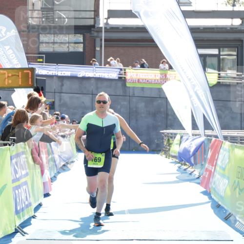 10.08.2025 - GEWOBA Citytriathlon Bremen H.Heesch http://msf.ph/oto/8553617 10.08.2025 15:47:21 Ziel 169, 420, 435 meine-sportfotos.de