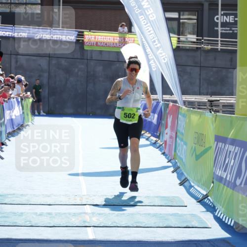 10.08.2025 - GEWOBA Citytriathlon Bremen H.Heesch http://msf.ph/oto/8553695 10.08.2025 15:47:51 Ziel 502 meine-sportfotos.de