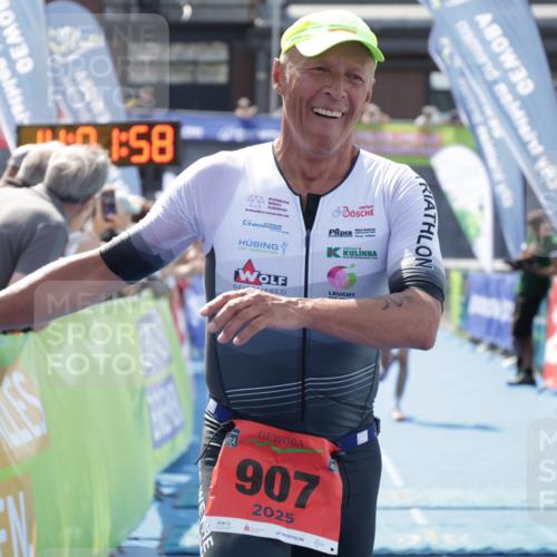 10.08.2025 - GEWOBA Citytriathlon Bremen H.Heesch http://msf.ph/oto/8553734 10.08.2025 14:02:02 Ziel 627, 661, 907 meine-sportfotos.de
