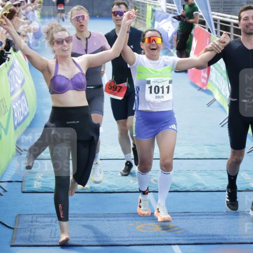 10.08.2025 - GEWOBA Citytriathlon Bremen H.Heesch http://msf.ph/oto/8553763 10.08.2025 14:02:10 Ziel 597, 627, 661, 912, 1011 meine-sportfotos.de