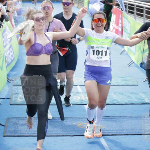 10.08.2025 - GEWOBA Citytriathlon Bremen H.Heesch http://msf.ph/oto/8553766 10.08.2025 14:02:10 Ziel 597, 627, 661, 912, 1011 meine-sportfotos.de