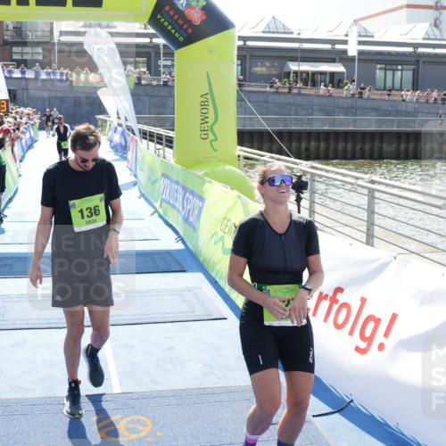 10.08.2025 - GEWOBA Citytriathlon Bremen H.Heesch http://msf.ph/oto/8553800 10.08.2025 15:15:37 Ziel 43, 68, 136, 217, 229, 427 meine-sportfotos.de