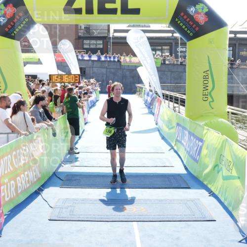 10.08.2025 - GEWOBA Citytriathlon Bremen H.Heesch http://msf.ph/oto/8553863 10.08.2025 15:16:06 Ziel 138 meine-sportfotos.de