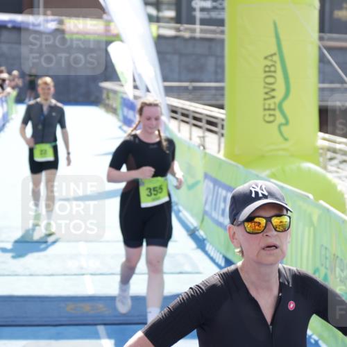 10.08.2025 - GEWOBA Citytriathlon Bremen H.Heesch http://msf.ph/oto/8553872 10.08.2025 15:48:39 Ziel 355 meine-sportfotos.de