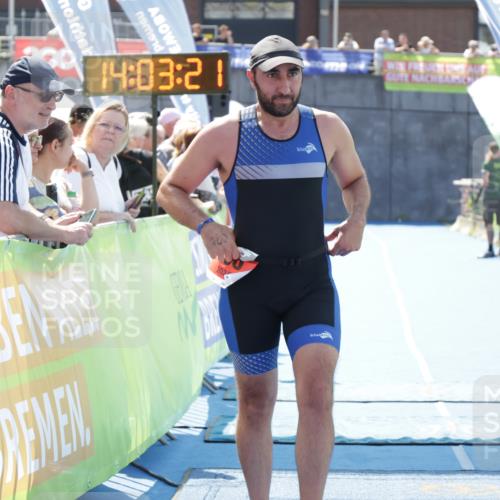 10.08.2025 - GEWOBA Citytriathlon Bremen H.Heesch http://msf.ph/oto/8553900 10.08.2025 14:03:24 Ziel 608, 786 meine-sportfotos.de