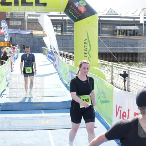 10.08.2025 - GEWOBA Citytriathlon Bremen H.Heesch http://msf.ph/oto/8553907 10.08.2025 15:48:41 Ziel 355 meine-sportfotos.de