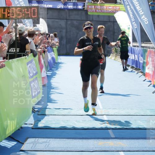 10.08.2025 - GEWOBA Citytriathlon Bremen H.Heesch http://msf.ph/oto/8554052 10.08.2025 14:05:44 Ziel 628, 684, 706, 839, 973 meine-sportfotos.de