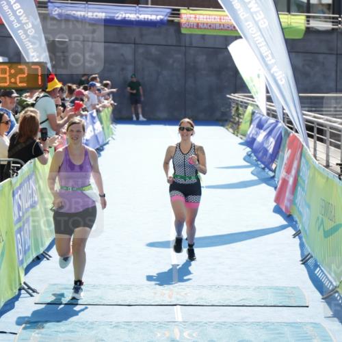 10.08.2025 - GEWOBA Citytriathlon Bremen H.Heesch http://msf.ph/oto/8554057 10.08.2025 15:49:31 Ziel 6, 364, 476, 477 meine-sportfotos.de
