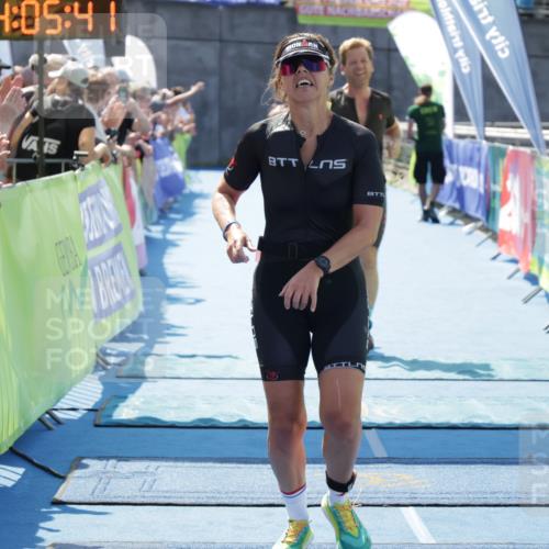 10.08.2025 - GEWOBA Citytriathlon Bremen H.Heesch http://msf.ph/oto/8554058 10.08.2025 14:05:45 Ziel 628, 684, 706, 839, 973 meine-sportfotos.de