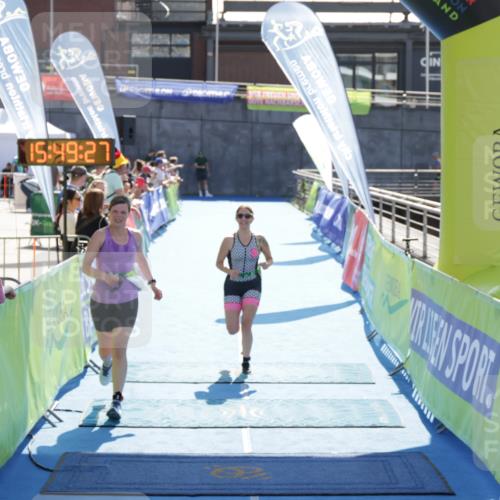 10.08.2025 - GEWOBA Citytriathlon Bremen H.Heesch http://msf.ph/oto/8554079 10.08.2025 15:49:32 Ziel 6, 364, 476, 477 meine-sportfotos.de