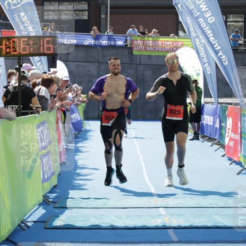 10.08.2025 - GEWOBA Citytriathlon Bremen H.Heesch http://msf.ph/oto/8554095 10.08.2025 14:06:20 Ziel 605, 623, 660 meine-sportfotos.de