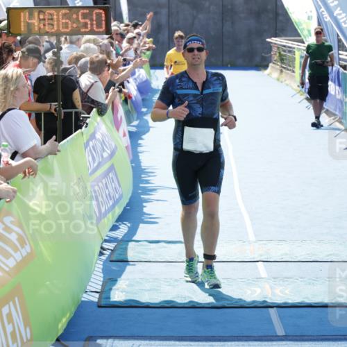 10.08.2025 - GEWOBA Citytriathlon Bremen H.Heesch http://msf.ph/oto/8554143 10.08.2025 14:06:54 Ziel 576, 788 meine-sportfotos.de
